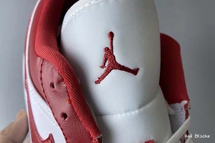 Air 553558-611 Jordan Low GYM GYM 231 1 RED-WHITE RED Bright 0702